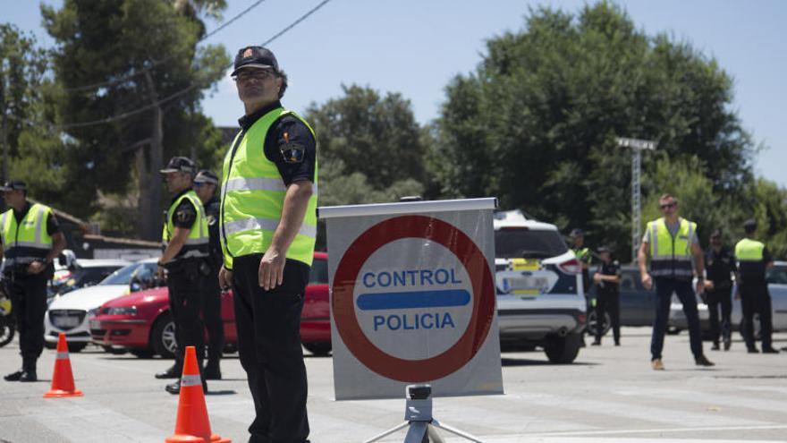 Una imagen de un control policial de drogas.