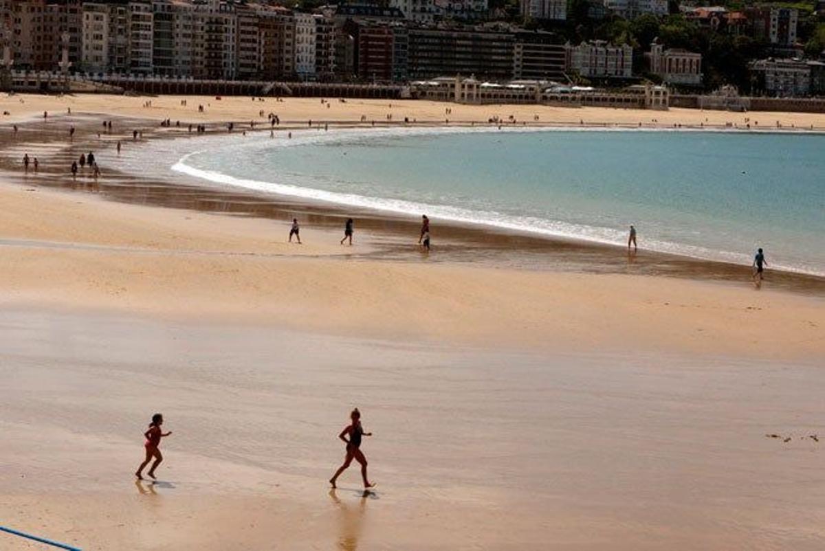 Playa de La Concha en San Sebastián (País Vasco).