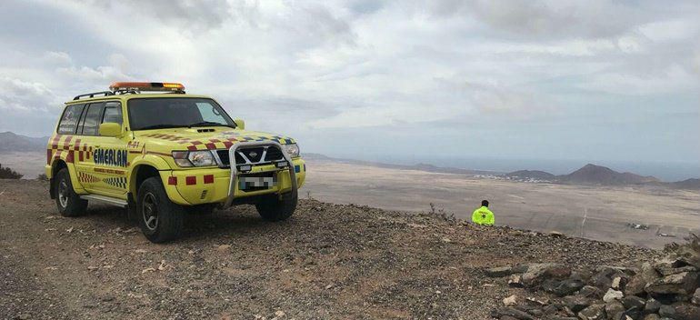 Un hombre muere al sufrir un accidente con un ala delta en Lanzarote