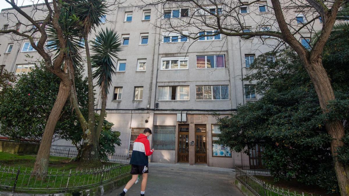 Parte de la fachada de una de las casas de Franco en O Ventorrillo. |   // CASTELEIRO/ROLLER AGENCIA