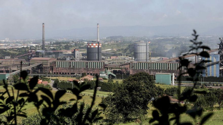 La factoría siderúrgica de ArcelorMittal en Gijón | JULIÁN RUS