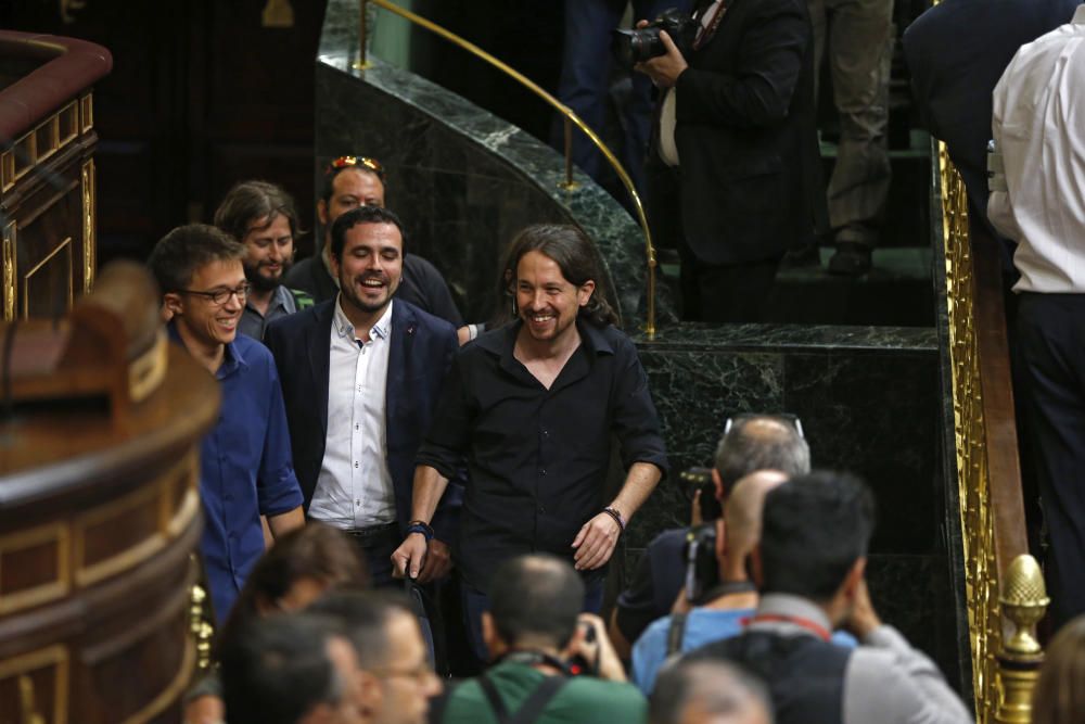 Imágenes de la primera jornada de la sesión de investidura de Mariano Rajoy en el Congreso de los Diputados.