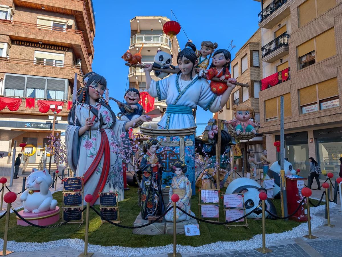 La falla Plaza Puerta del Sol, ganadora del primer premio de 2026.