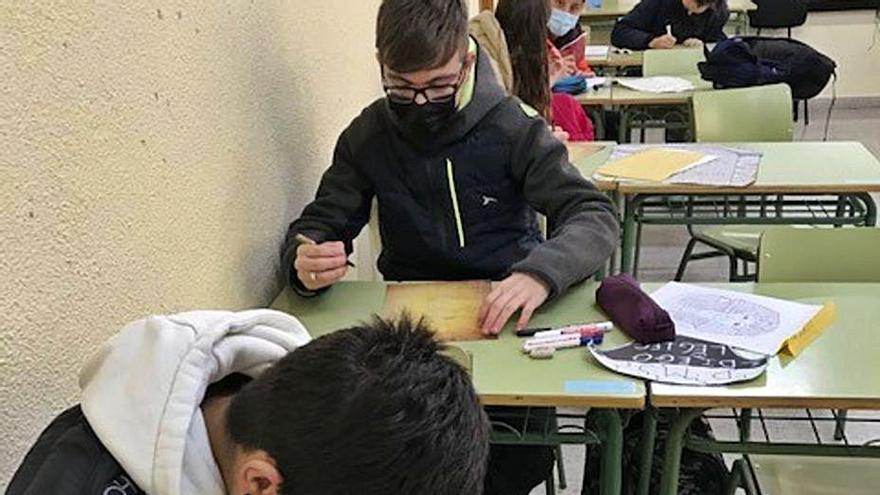 Taller de los papiros. | IES Tierra de Campos