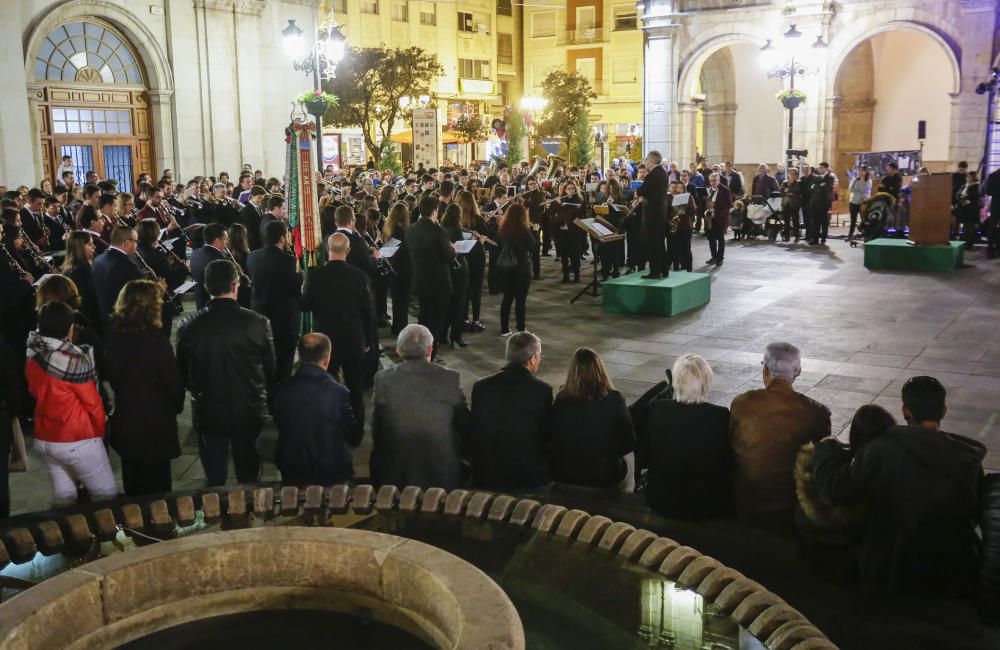 La cultura y la música llenan las calles de Castelló