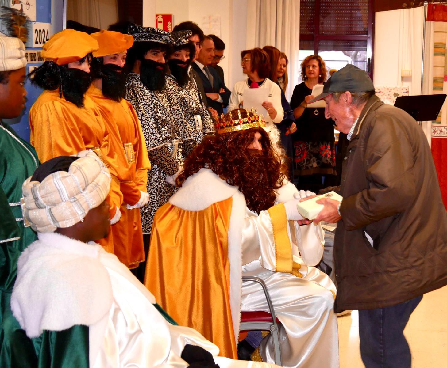 Recepción de los Reyes Magos en la residencia de Almassora