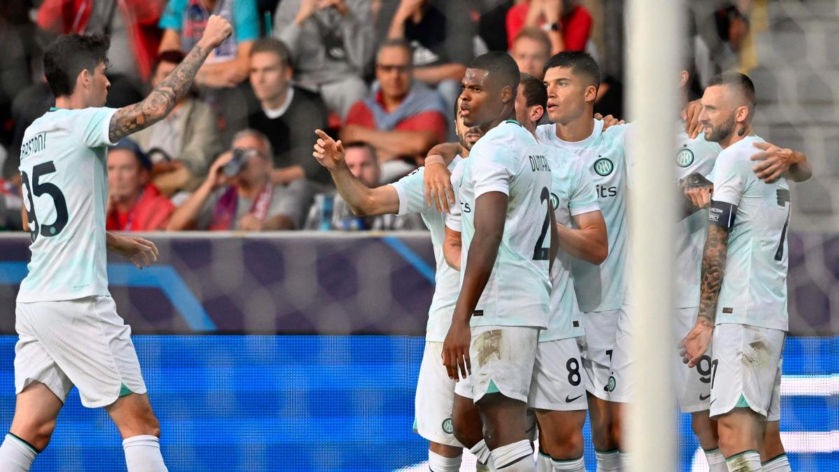 Resumen, goles y highlights del Viktoria Plzen 0-2 Inter de la Jornada 2 de la Fase de Grupos de la Champions League