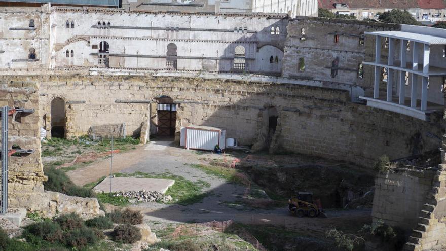 El Anfiteatro Romano, en una imagen tomada ayer.