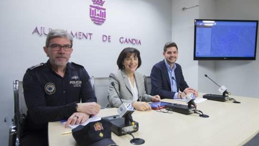 Cuesta, Pérez y Prieto durante la rueda de prensa.