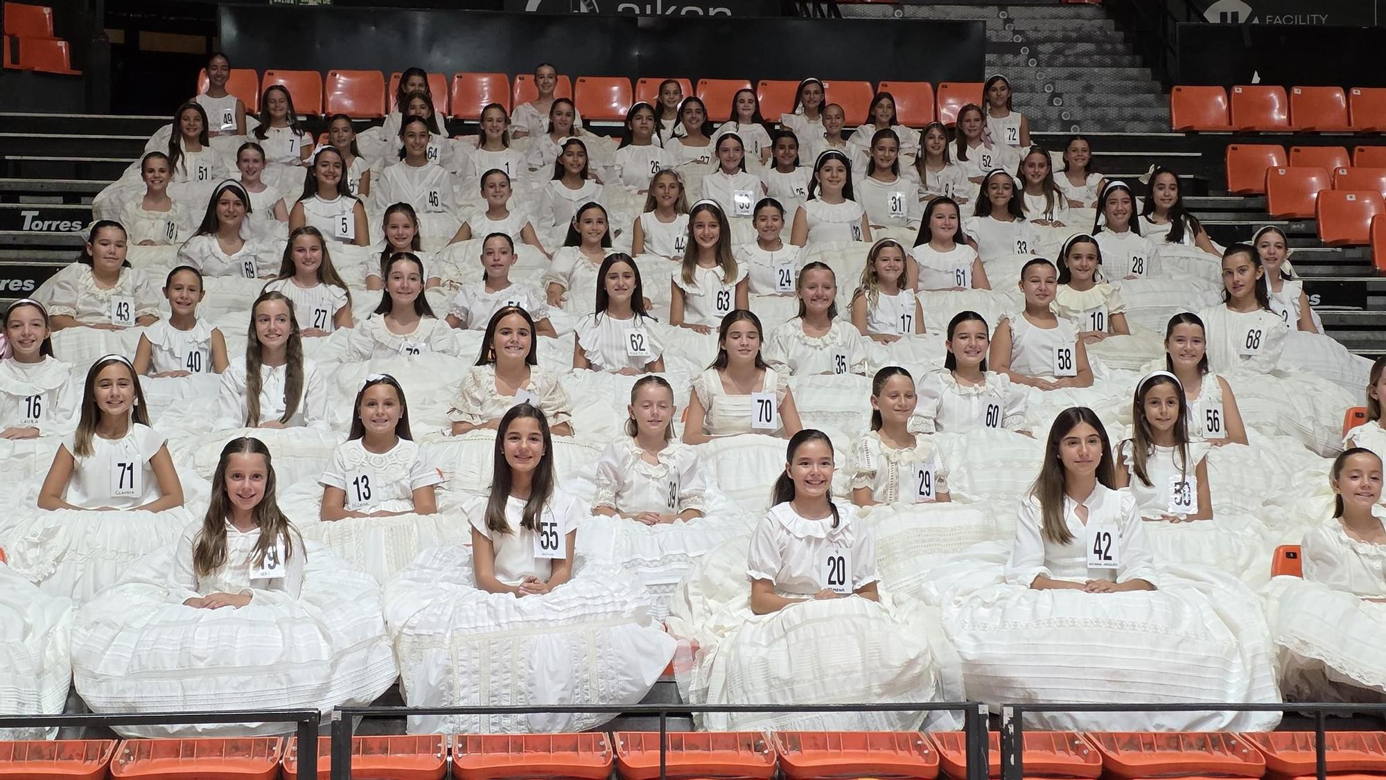 Asi ha sido el ensayo de la elección de candidatas a Falleras Mayores de València 2026