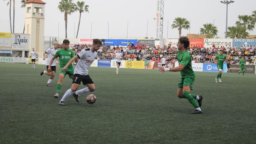 El Atzeneta gana al Acero y el Ontinyent 1931 suma un insuficiente punto ante el Elche Ilicitano