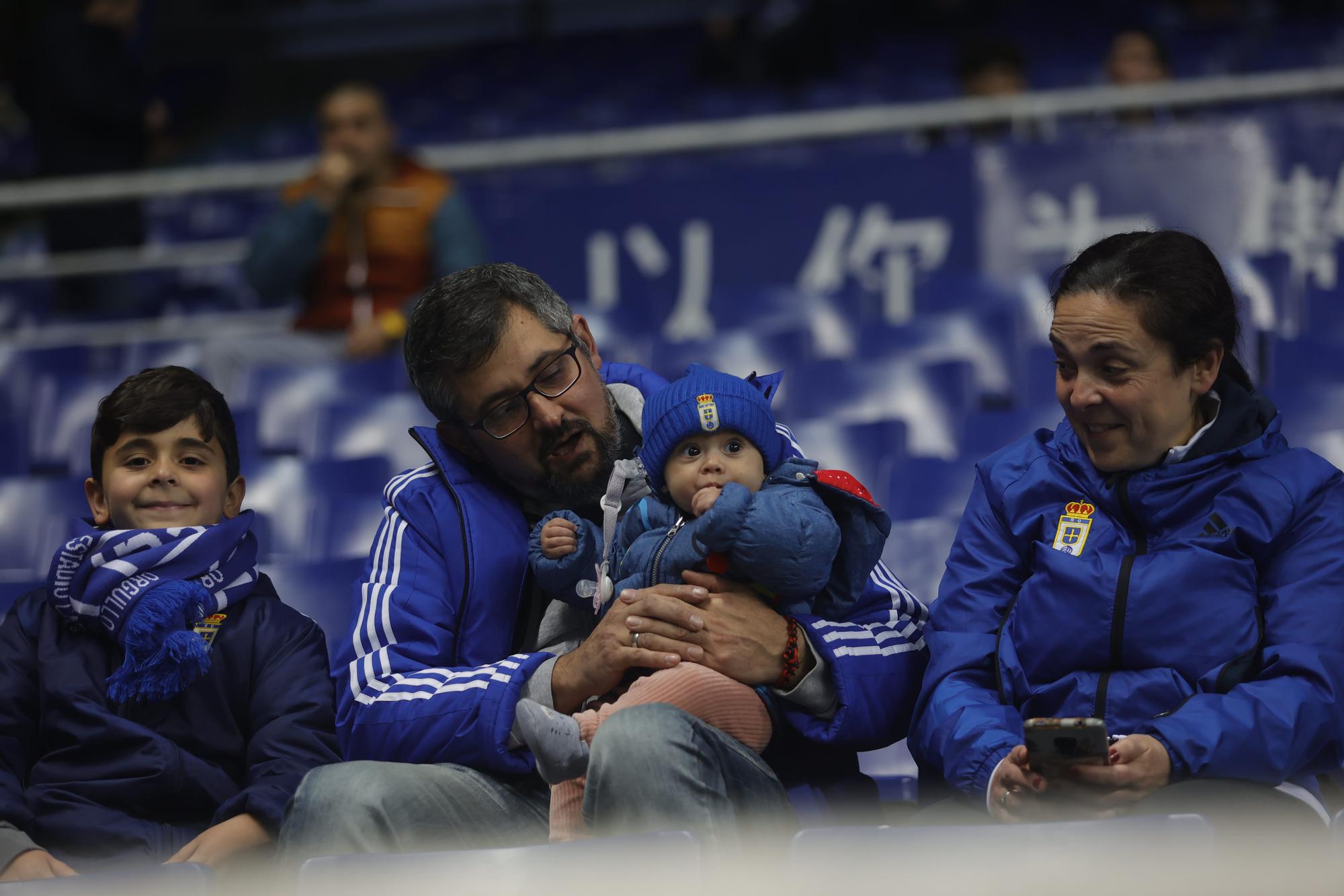 EN IMÁGENES: El Oviedo gana en casa por 1-0 frente al Mirandés