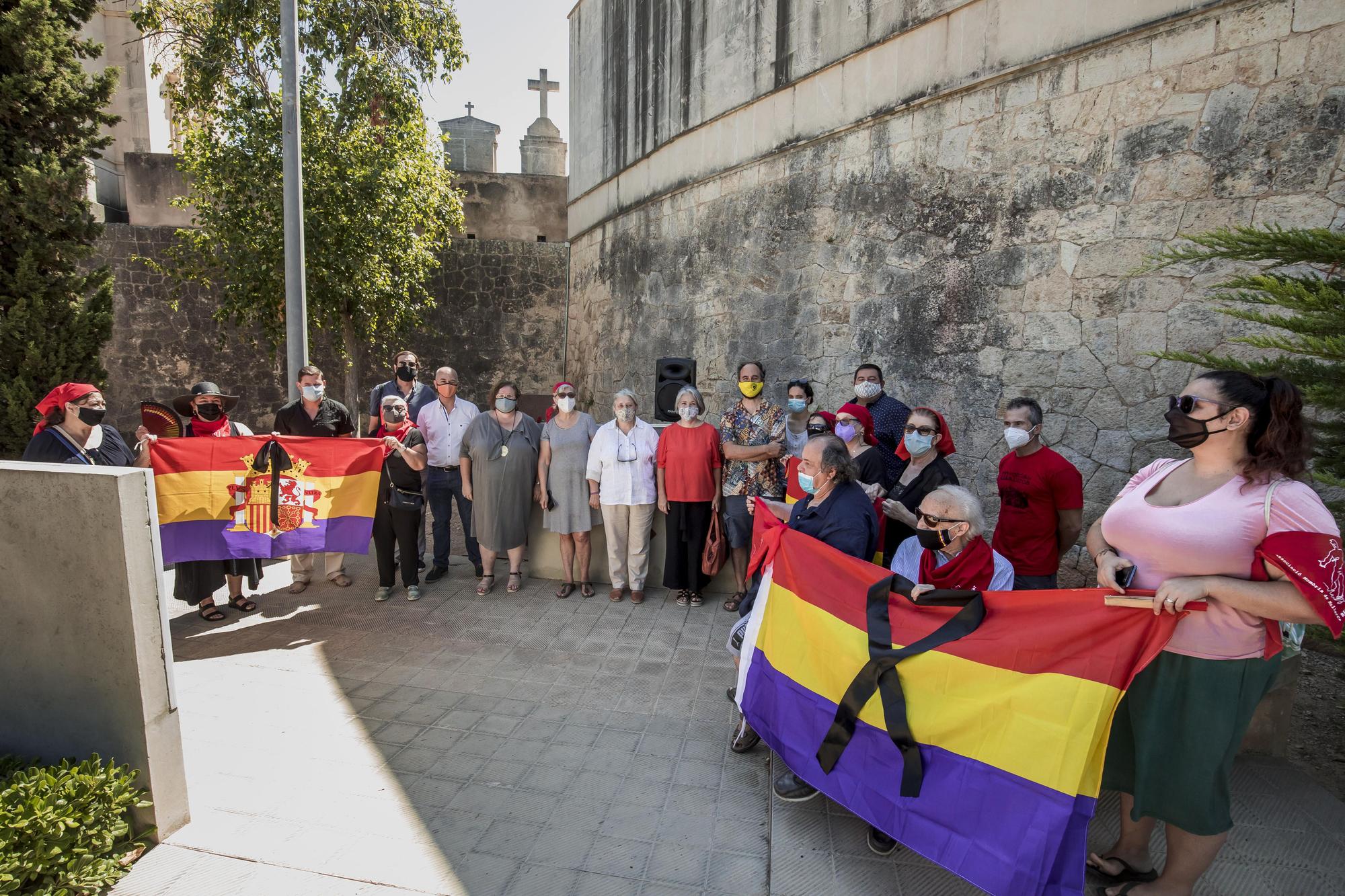 Las banderas de una treintena de municipios de Mallorca ondearán a media asta contra el golpe franquista