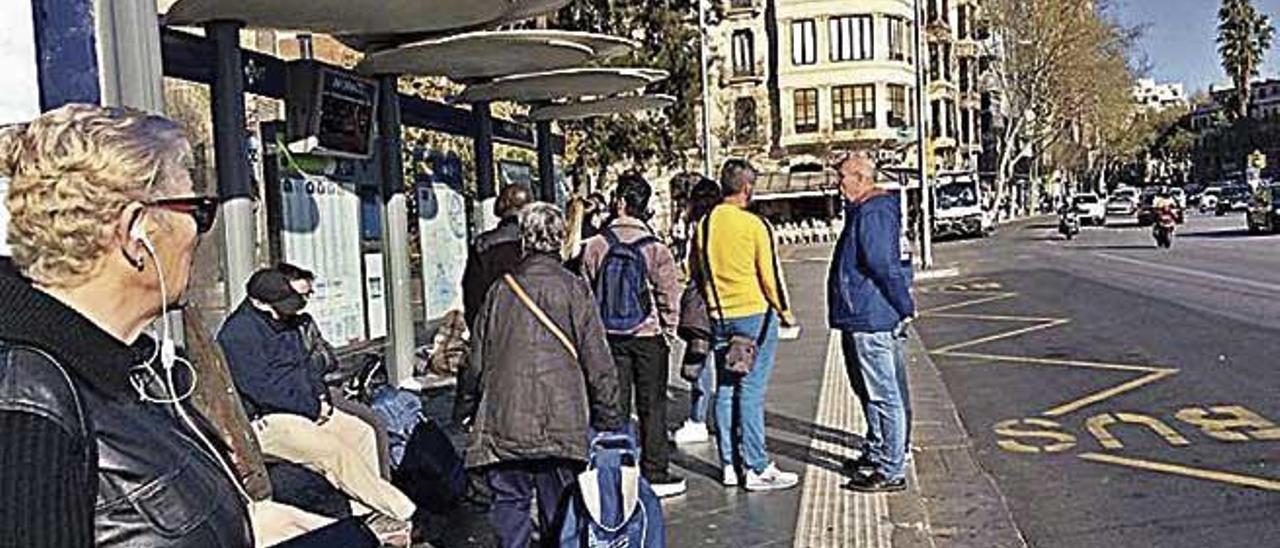 La parada de taxis de la plaza de EspaÃ±a vacÃ­a.