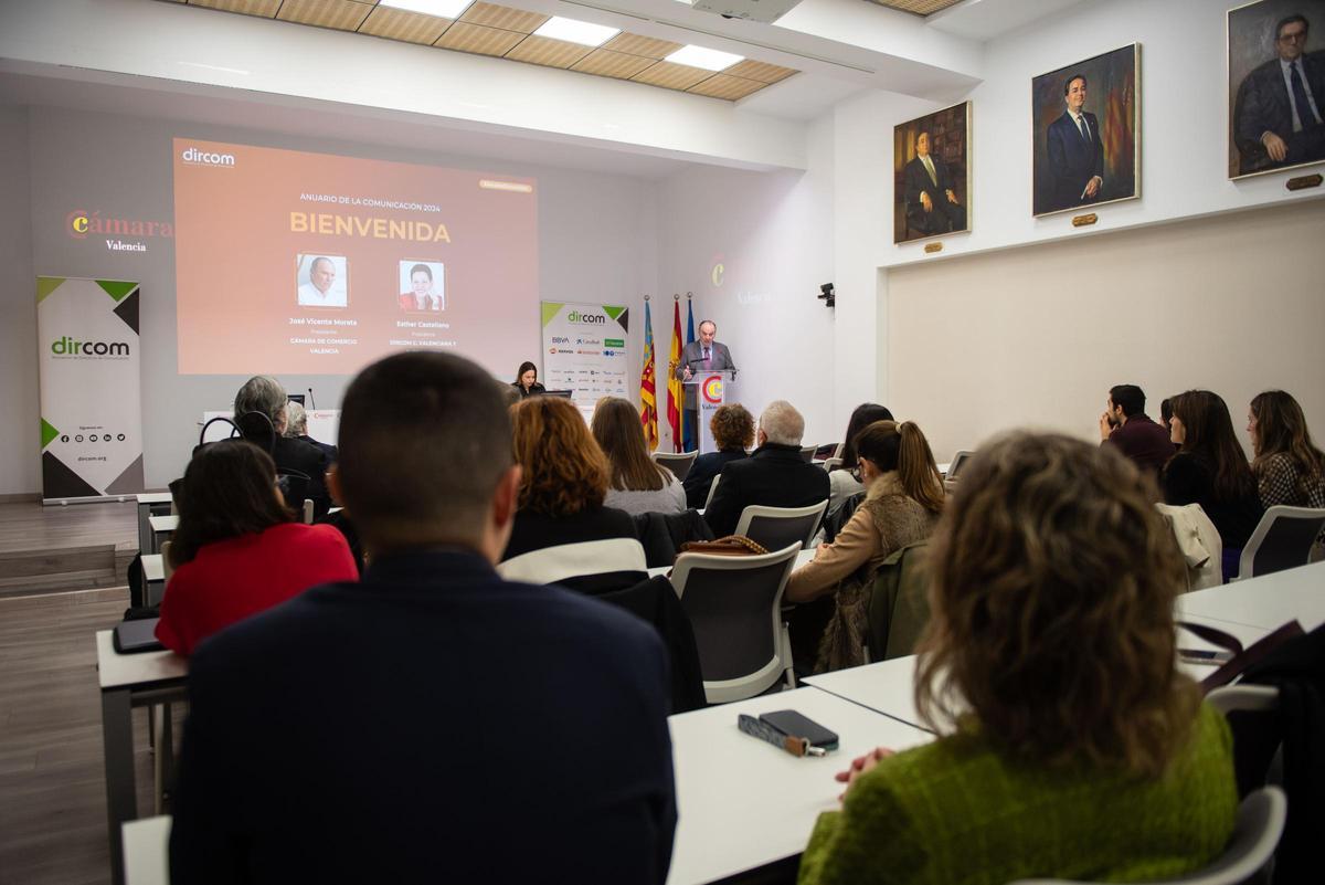 El presidente de Cámara de Comercio, José Vicente Morata, inaugurando el acto.