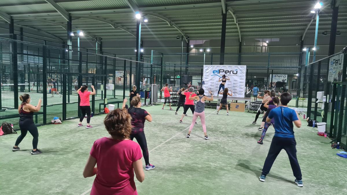 En los experiores del centro deportivo se realizan muchas de las actividades.