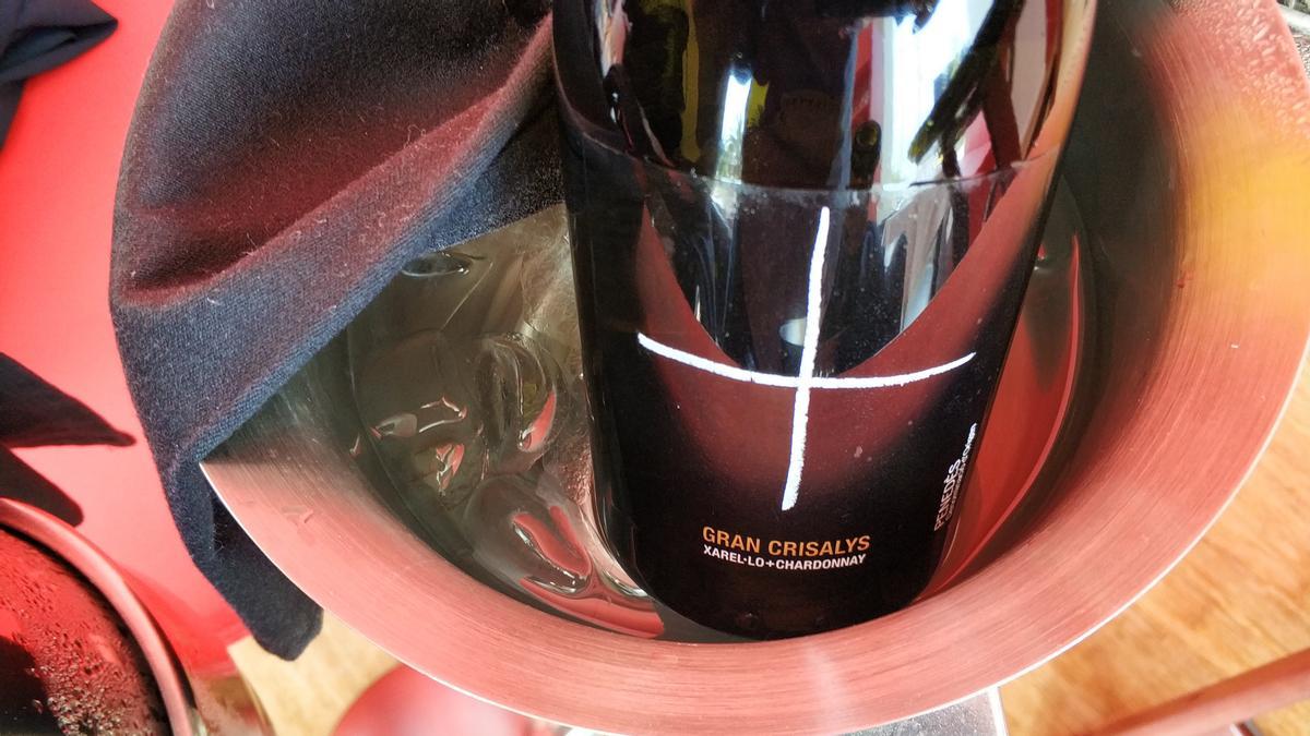Una botella de Gran Crysalys, de Torelló.
