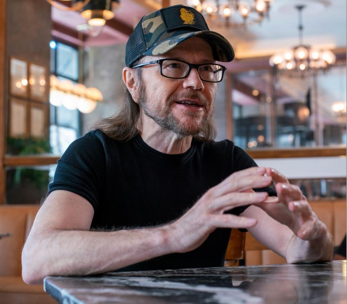 Santaigo Segura en el documental.