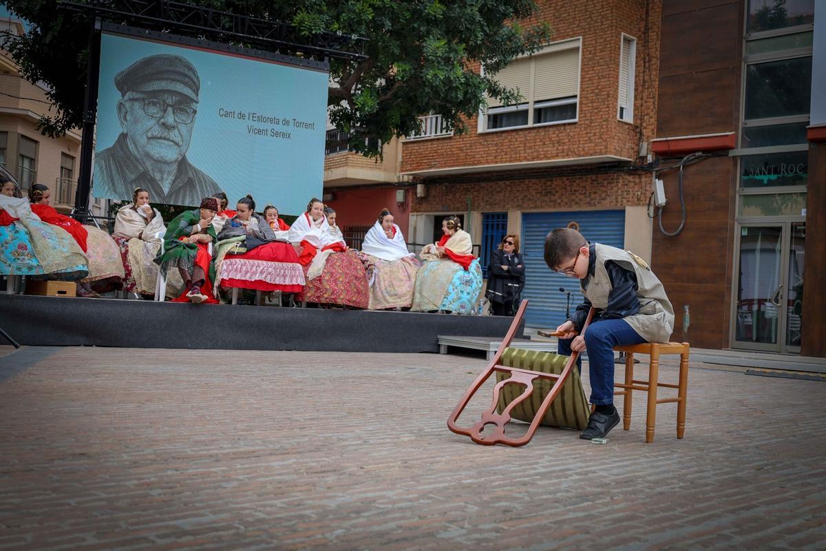 Homenaje a Vicente Sereix en el XLVIII Concurso Infantil del Cant de l’Estoreta.