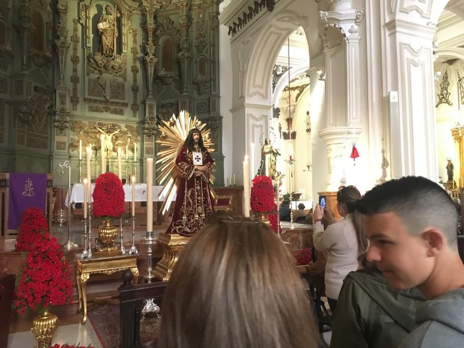 Málaga venera al Cristo de Medinaceli
