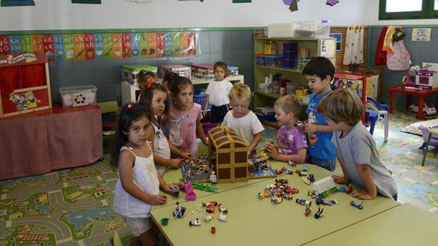 Las clases de Infantil y Primaria en Lanzarote arrancan con 12.600 alumnos