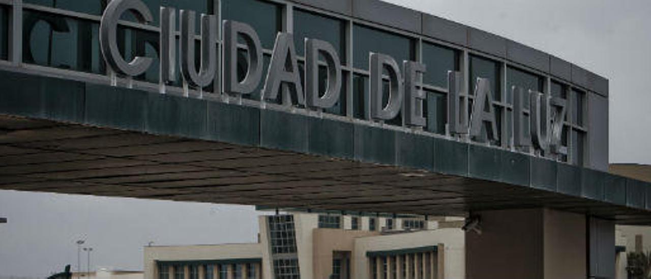 La Ciudad de la Luz se gastó cerca de un millón en la contratación de abogados