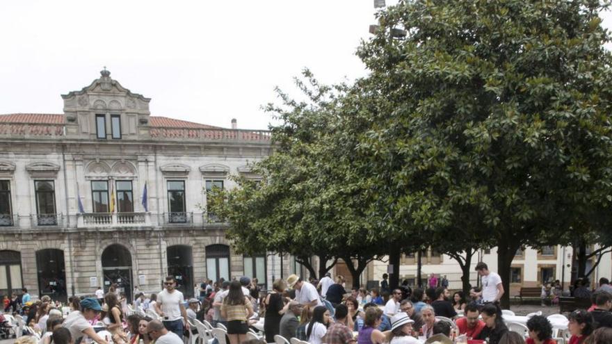 La fiesta regresa a los barrios con cinco romerías previstas este mes