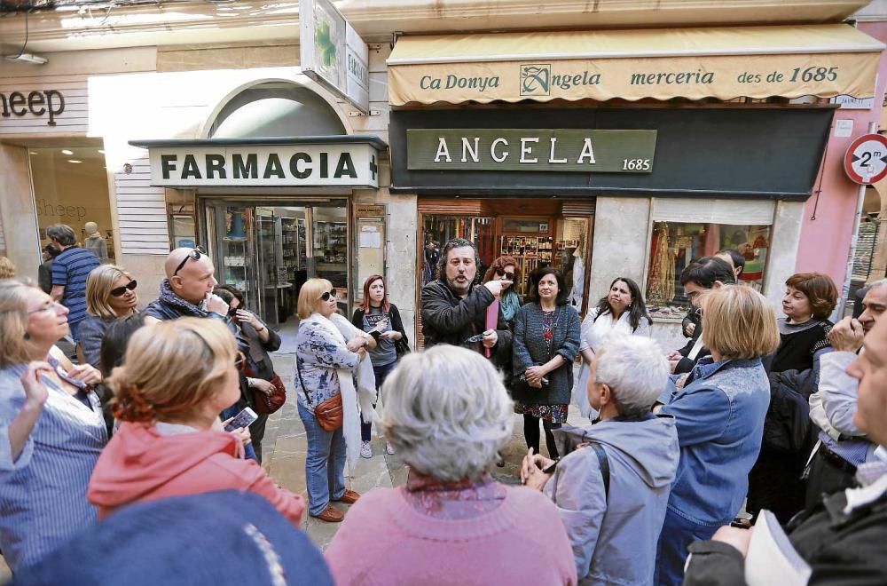 La historia de Ciutat en 15 comercios