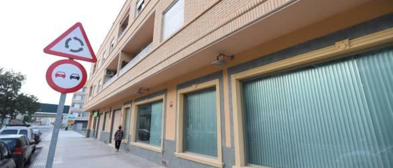 El edificio está ubicado en el barrio de La Punteta, que une los términos municipales de Callosa y de Cox, que ahora se modificarán.