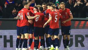 La República Checa celebra el tanto ante Dinamarca