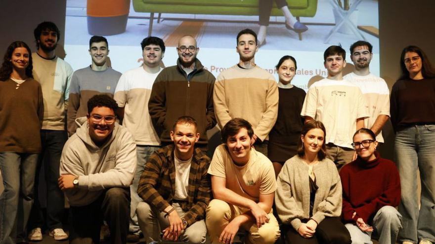 Los universitarios presentan a concurso sus ideas de negocio | ÁNGEL GONZÁLEZ