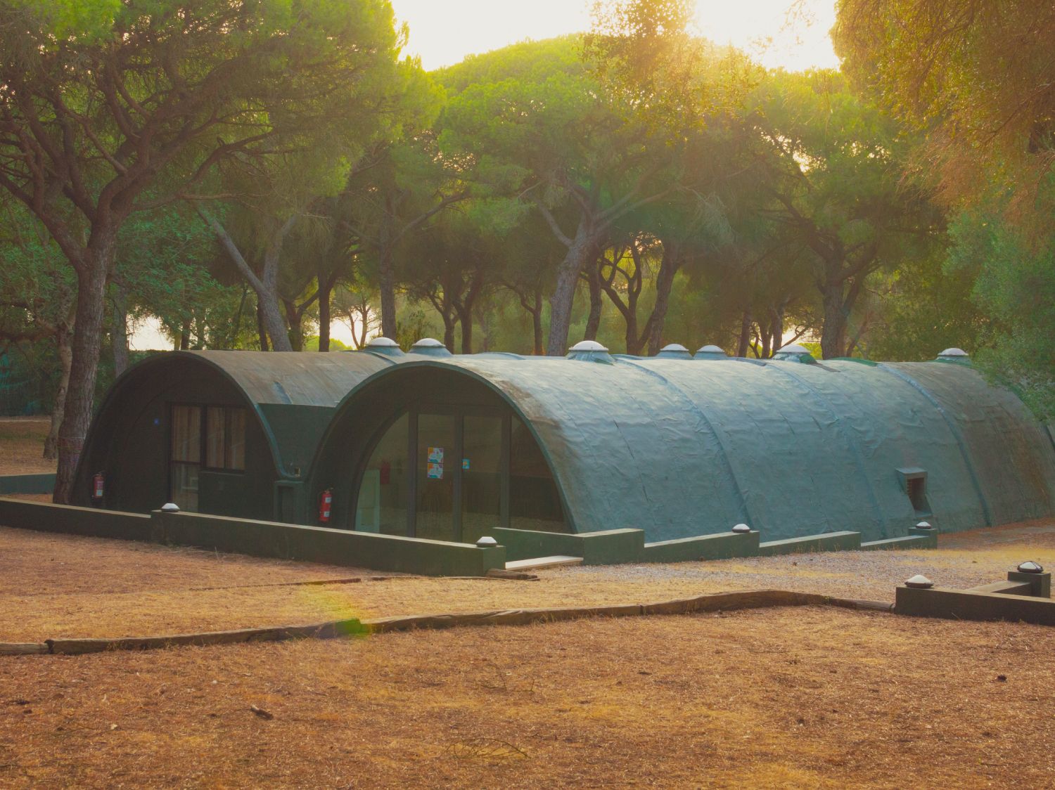 Michael Lin. “Garden passage”.