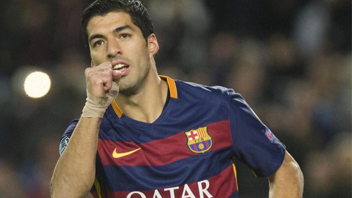 Luis Suárez marcó otros dos goles ante la Roma