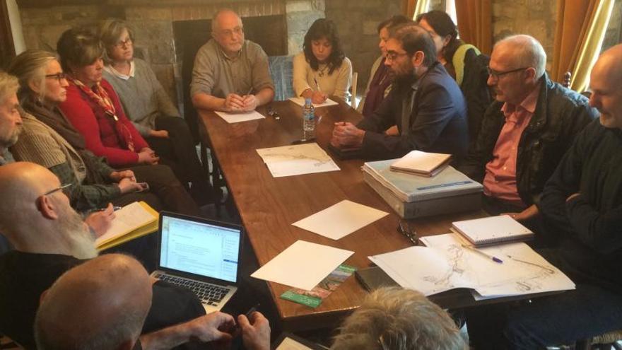 Reunió entre els veïns de Borredà i els representants de l&#039;ACA,