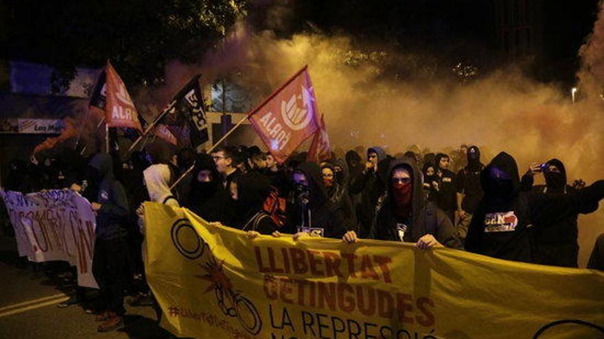 Un grup de manifestants a Girona.