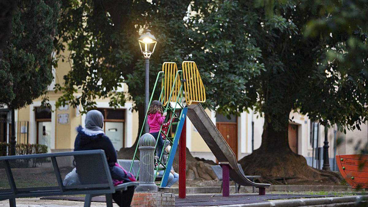 Reencuentro en los parques y jardines de Xàtiva | PERALES IBORRA