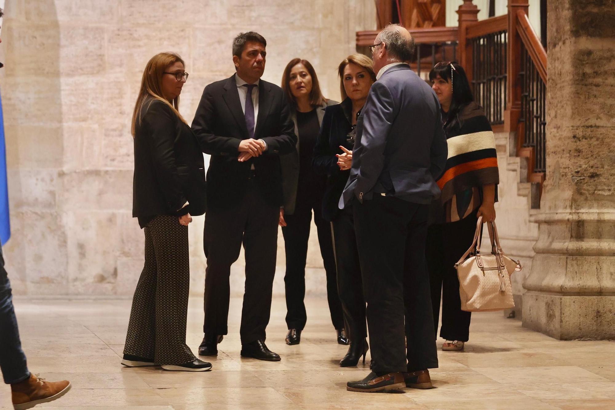 Reunión del representante de las víctimas de la dana con Carlos Mazón