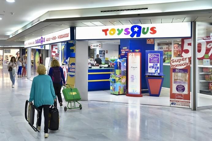 Tienda de Toys 'R' Us en el centro comercial Las Arenas - La Provincia