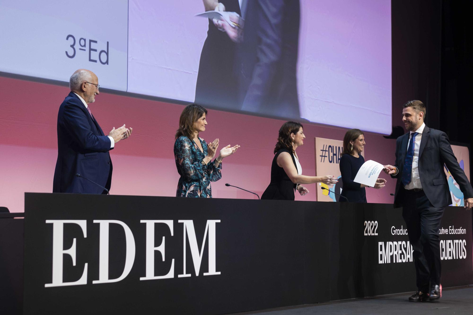 Graduación alumnos EDEM Escuela de Empresarios 2022 en València