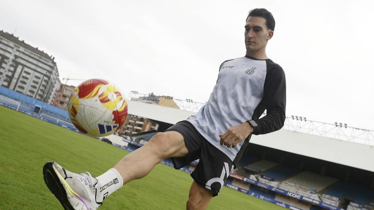 Adri Gómez, jugador del Avilés