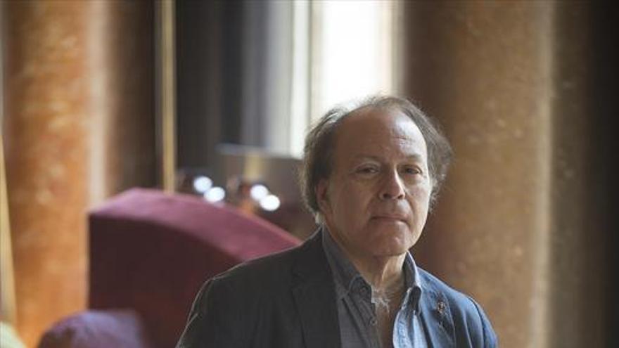 Marías y Houellebecq optan al Princesa de Asturias