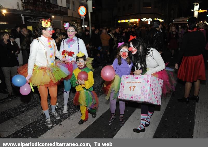 GALERÍA DE FOTOS - Fiesta de Carnaval en el Grao de Castellón