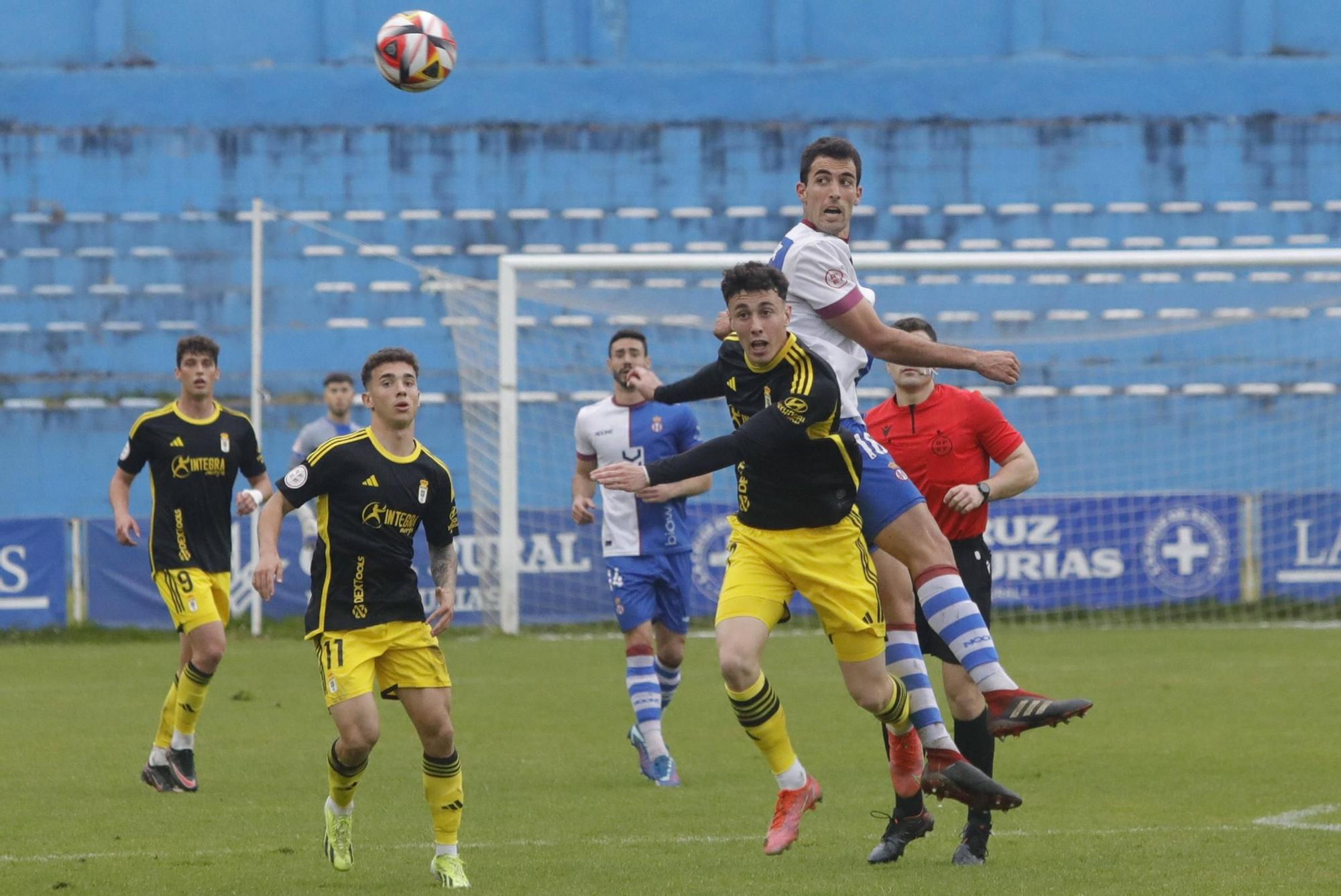 EN IMÁGENES: Así ha sido la victoria del Avilés ante el Oviedo VEtusta (2-0)