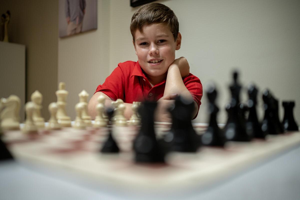 El ajedrecista Marc Barceló, campeón del mundo, en su casa de Tarragona.