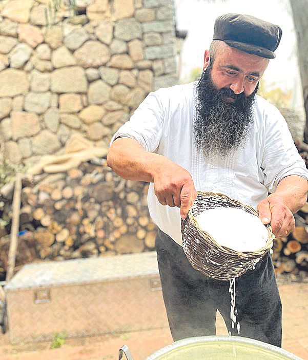 Sergio Mereu, artesano del queso.