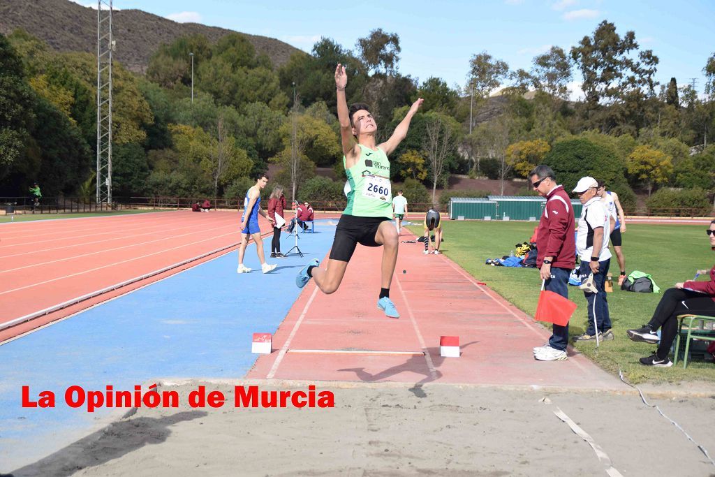 Regional absoluto y sub-23 de atletismo en Lorca