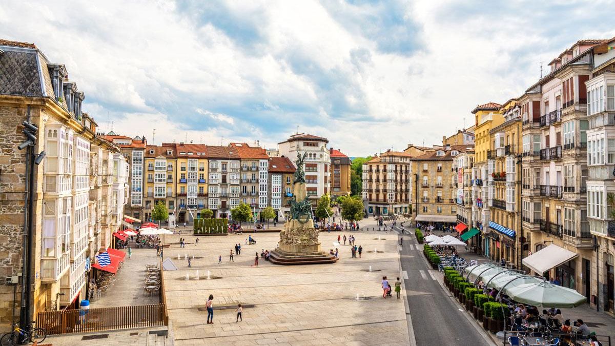 Vista del centro de Vitoria, en una imagen de archivo.
