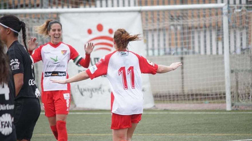 El Santa Teresa golea y sigue arriba