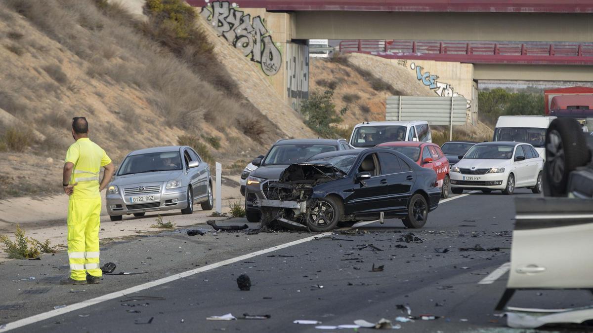 Una imagen del grave accidente en la A-30, en octubre de 2024, provocado por el conductor drogado.
