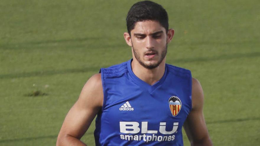 Guedes se suma a la nómina de seleccionados